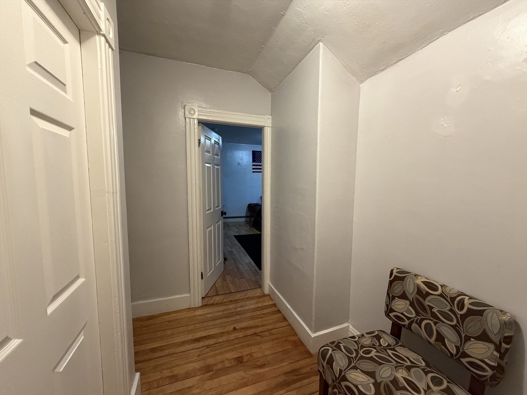 35 Freeland Street Worcester, MA 01603 - Photo 17 of 28