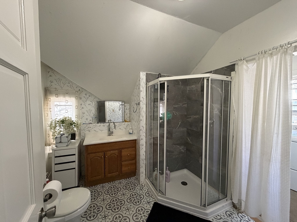 35 Freeland Street Worcester, MA 01603 - Photo 24 of 28