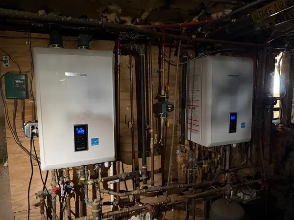 $579,900 | 35 Freeland Street, Worcester, MA 01603