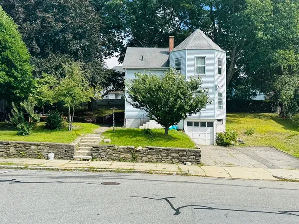 $579,900 | 35 Freeland Street, Worcester, MA 01603