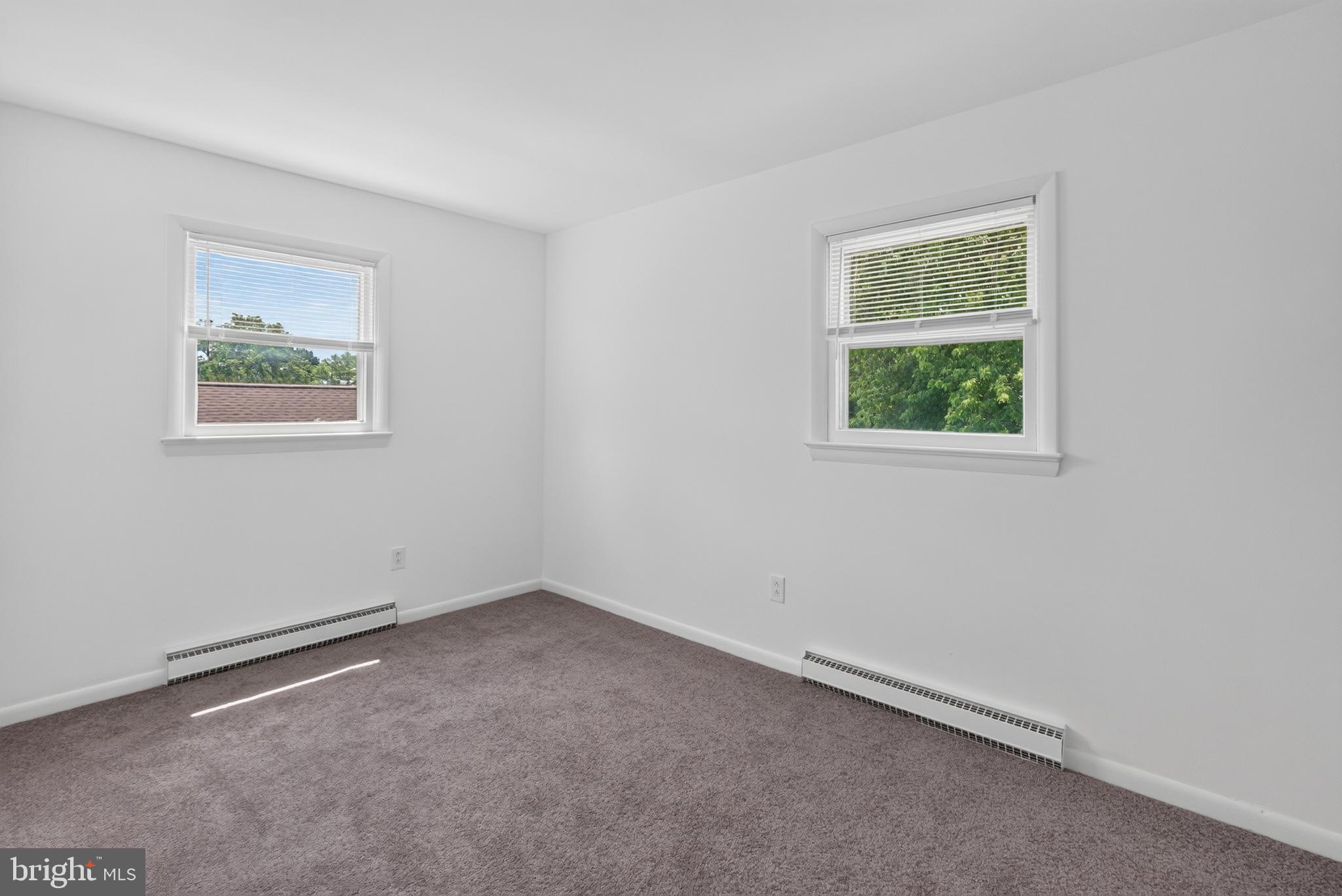 351 Calvert Street Chestertown, MD 21620 - Photo 18 of 19 an empty room with a window