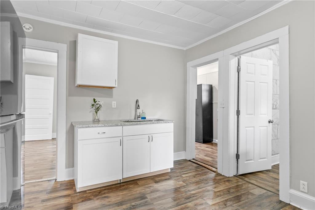 912 Patton Street Graham, NC 27253 - Photo 7 of 21