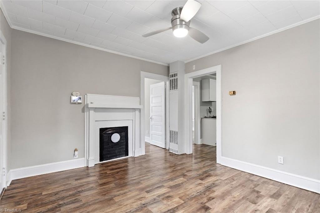 912 Patton Street Graham, NC 27253 - Photo 8 of 21