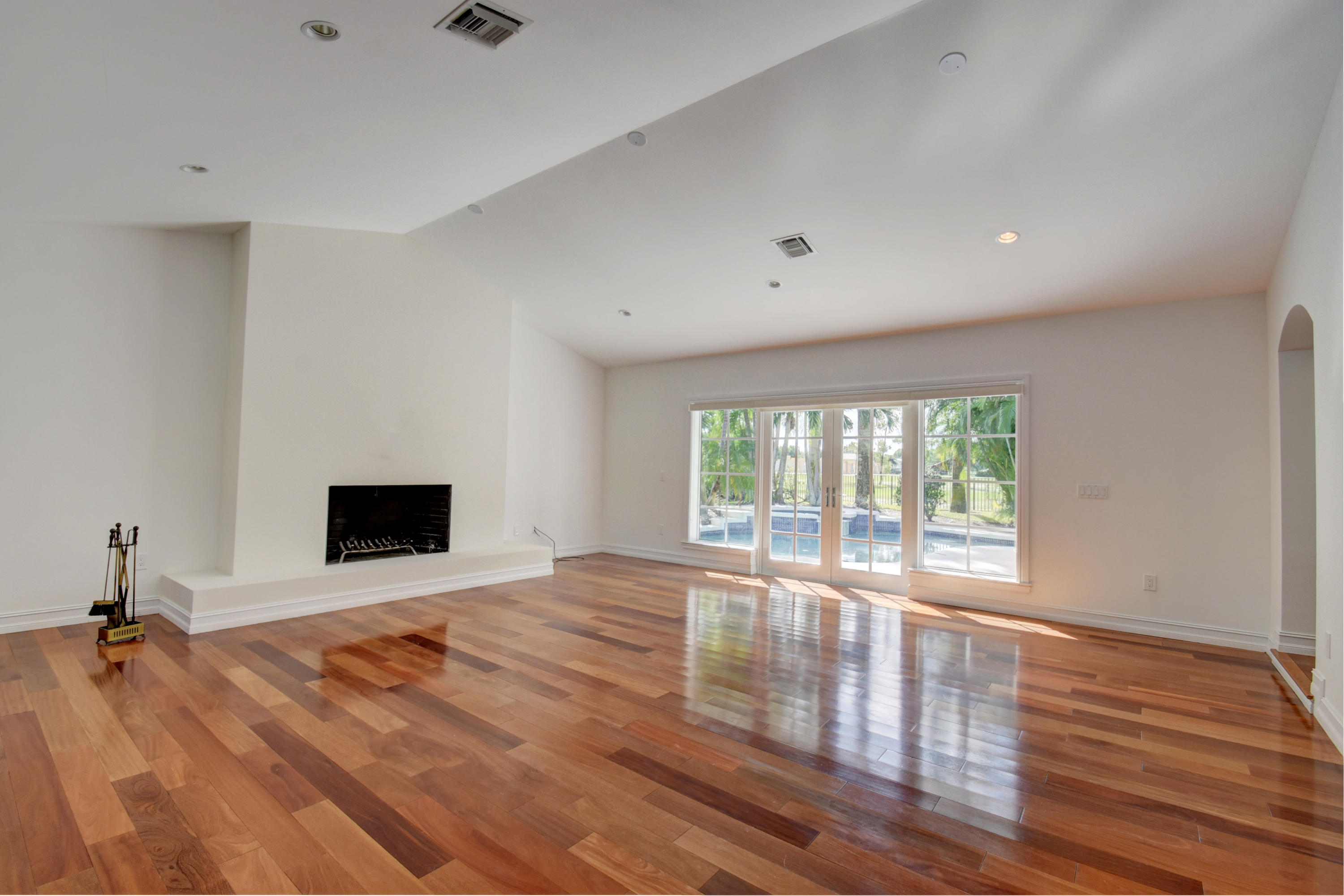 2901 Northwest 29th Road Boca Raton, FL 33431 - Photo 12 of 49 Virtuals1 (9)