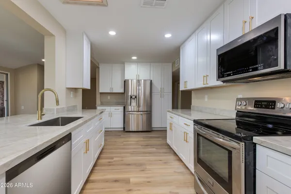 $299,999 | 10303 West Bright Angel Circle, Sun City, AZ 85351