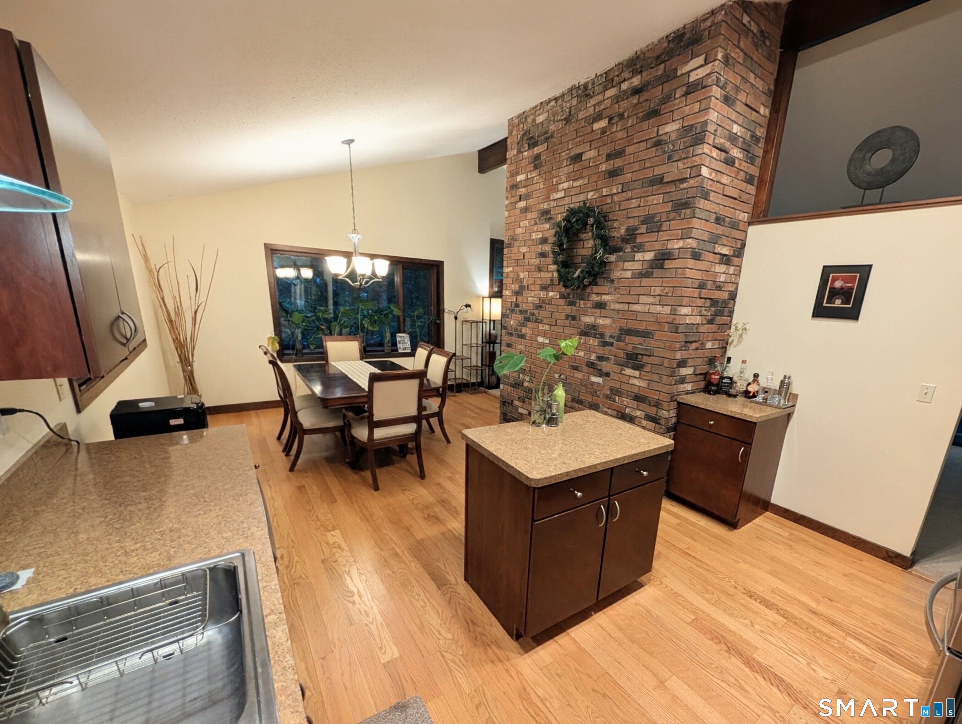 548 Bolton Road Vernon, CT 06066 - Photo 9 of 25 Gallery Image 9