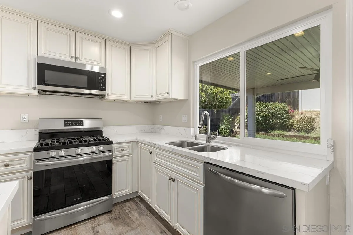 7938 Gaylen Road San Diego, CA 92126 - Photo 11 of 37 Gallery Image 11