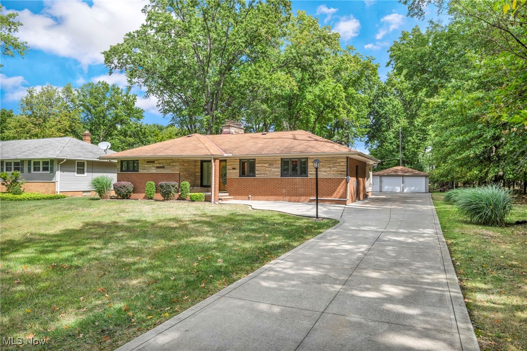 6321 Crossview Road Seven Hills, OH 44131 - Photo 2 of 49