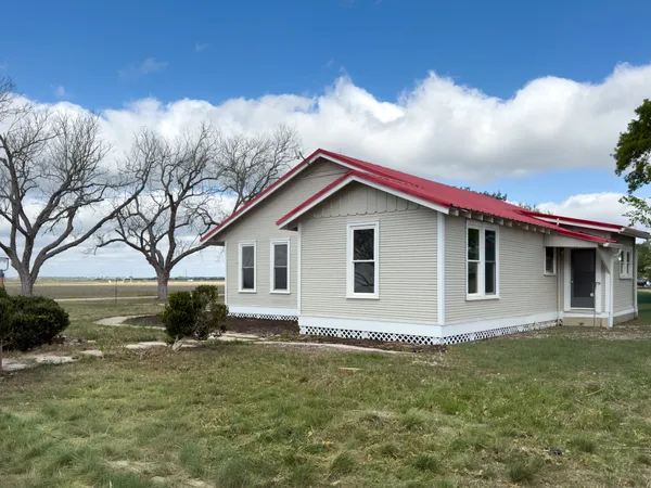 $2,100 | 267 Bodemann Lane, Lockhart, TX 78644