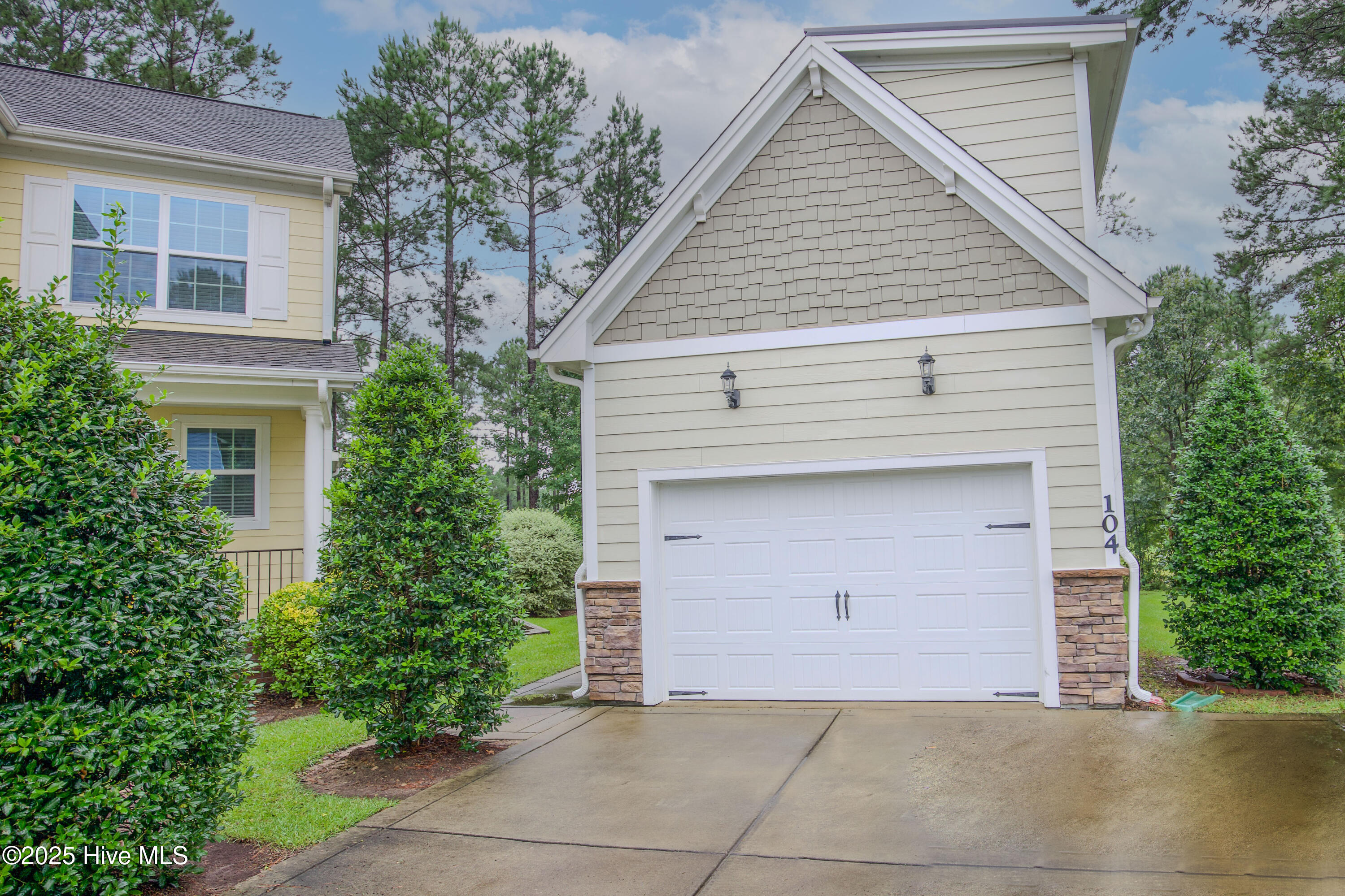 104 Pine Hawk Drive Spring Lake, NC 28390 - Photo 4 of 113 104 Pine Hawk Dr-78