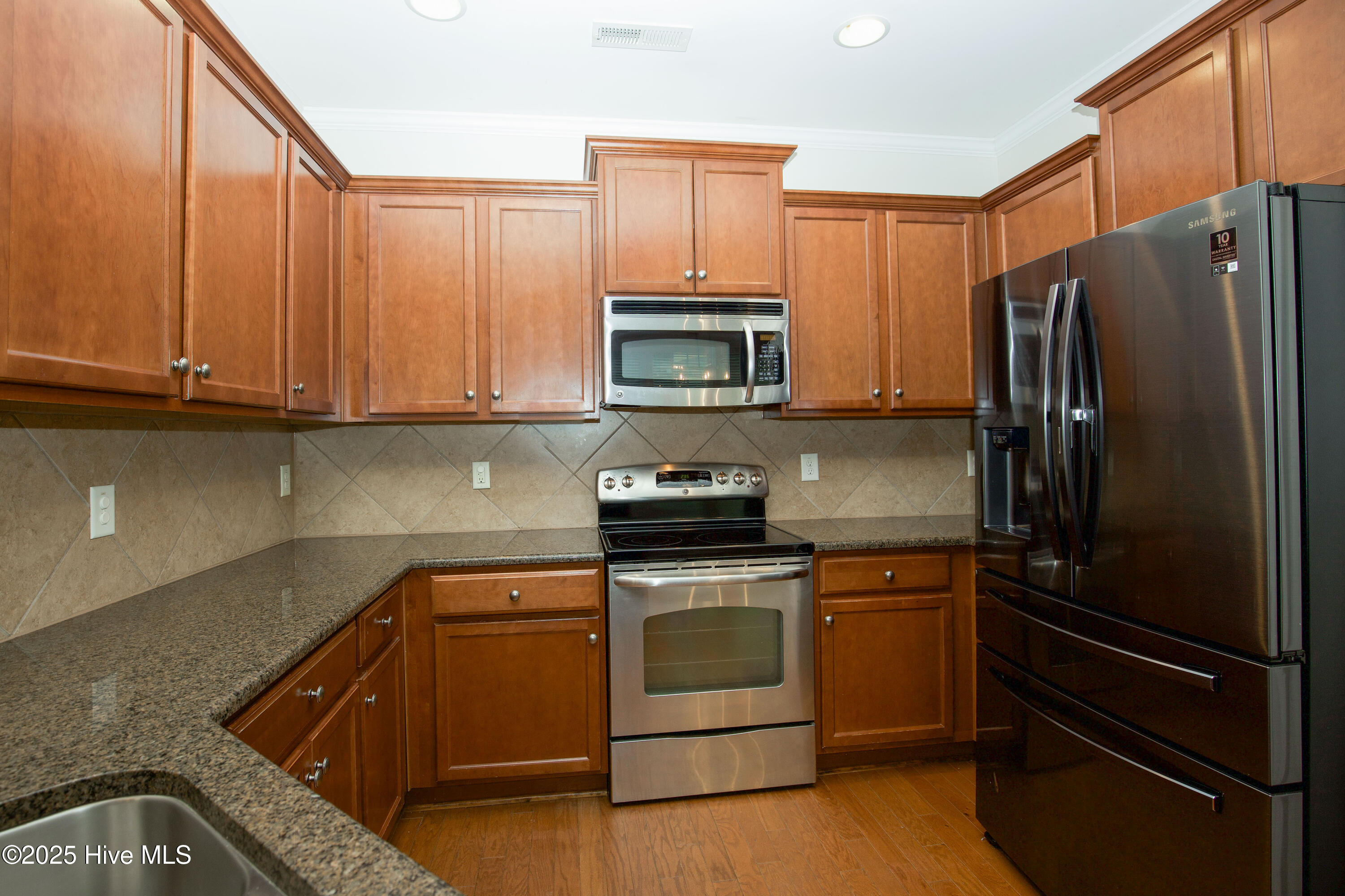 104 Pine Hawk Drive Spring Lake, NC 28390 - Photo 66 of 113 104 Pine Hawk Dr-11