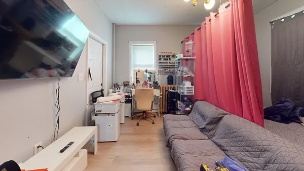 $2,325 | 45 Morris Street, Unit 1, Boston, MA 02128