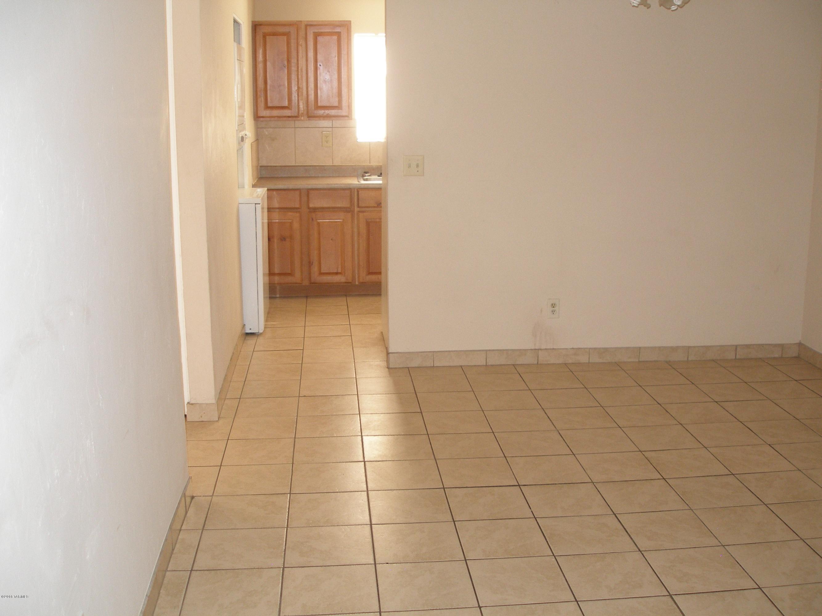 1251-1253 East Halcyon Road Tucson, AZ 85719 - Photo 3 of 7