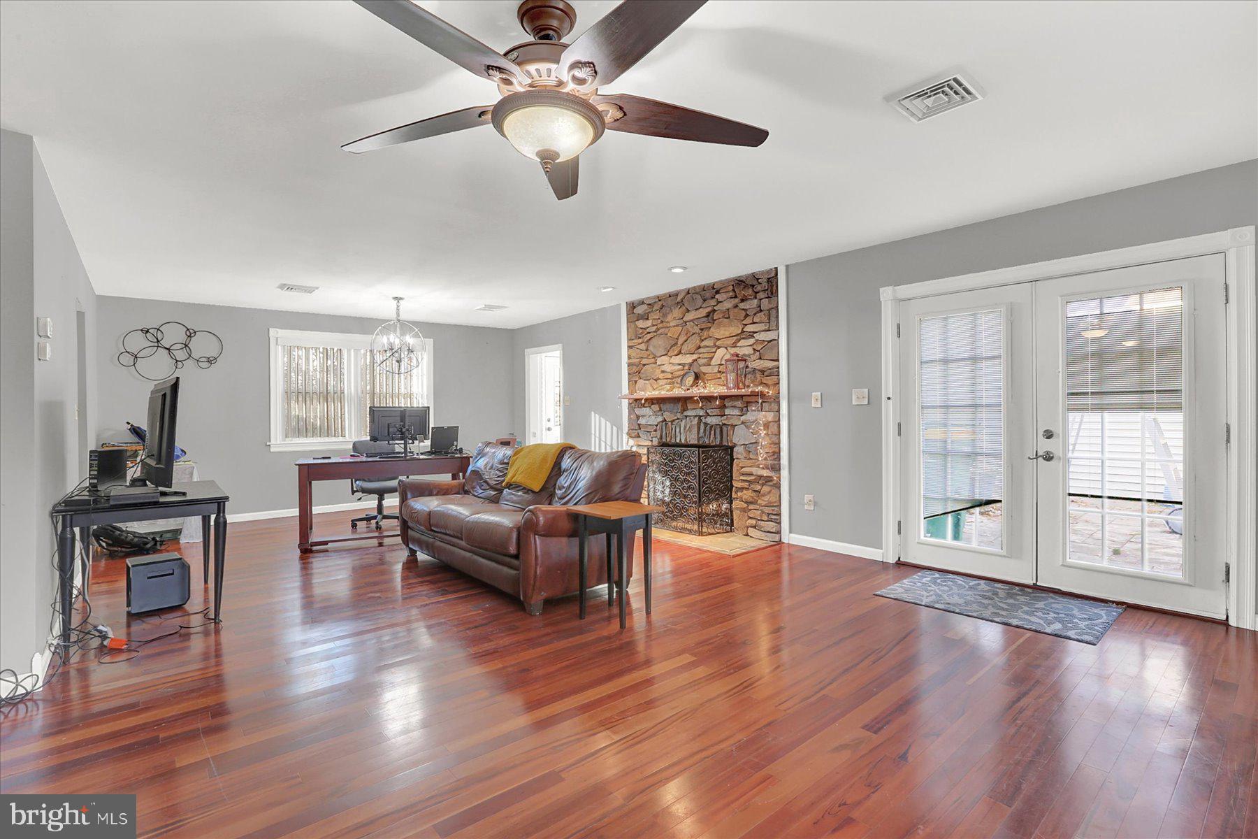 130 Reeser Road Camp Hill, PA 17011 - Photo 7 of 30 Gallery Image 7