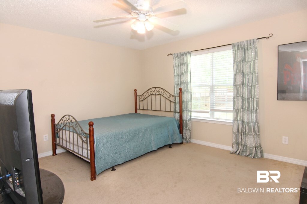 8730 Leven Court Mobile, AL 36695 - Photo 15 of 34