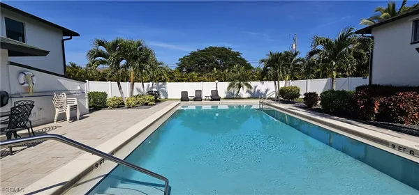 $1,325 | 1519 Cape Coral Parkway West, Unit 6, Cape Coral, FL 33914