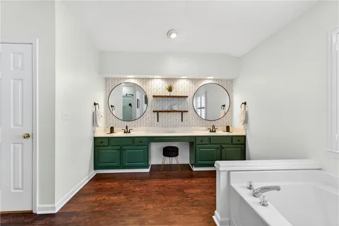 $585,000 | 2130 Adderbury Lane, Smyrna, GA 30082