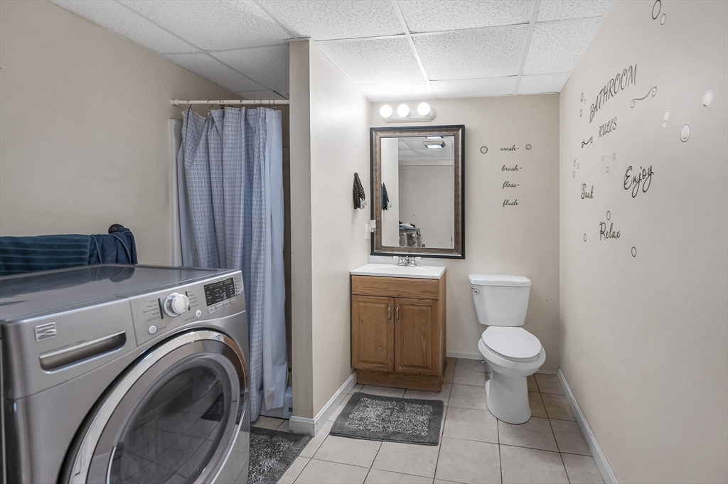 76 Maple Street Methuen, MA 01844 - Photo 14 of 15