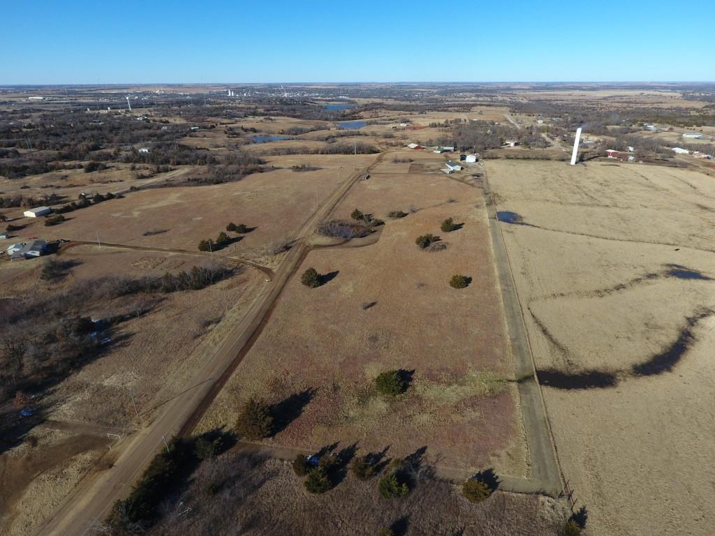 24600 Private Road Perry, OK 73077 - Photo 7 of 33 Gallery Image 7