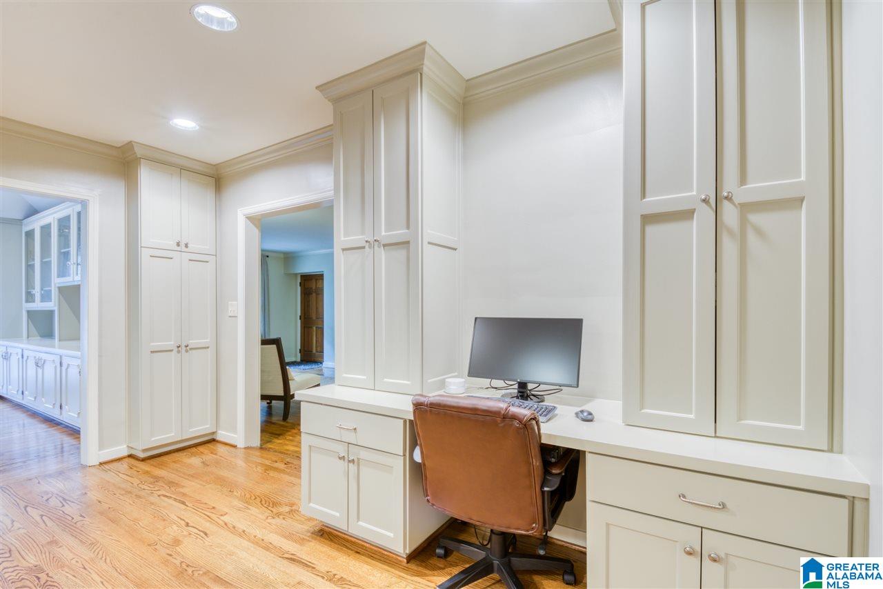 9 Spring Street Birmingham, AL 35213 - Photo 16 of 31