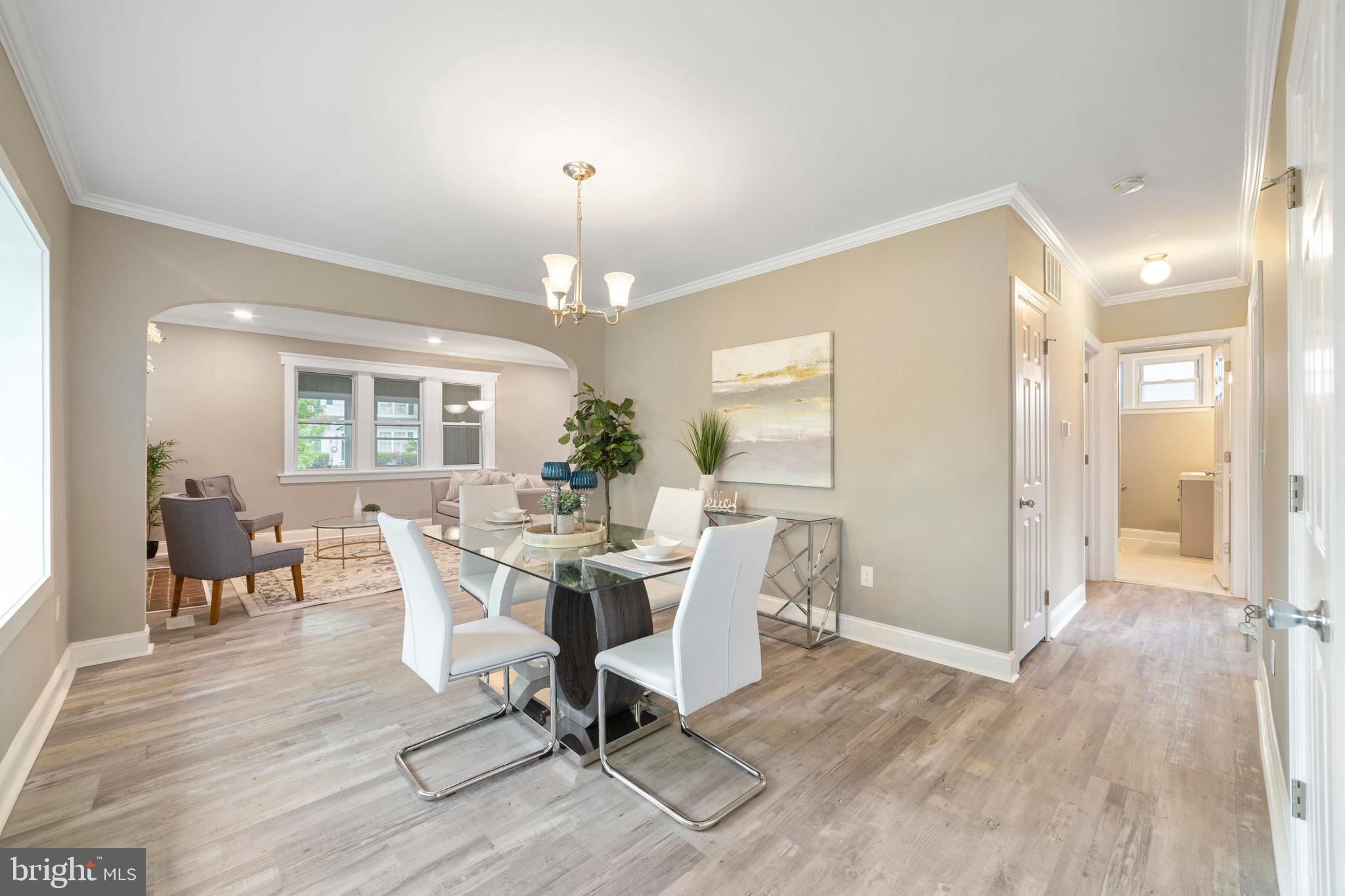430 Manor Road Beverly, NJ 08010 - Photo 13 of 39 Dining Room