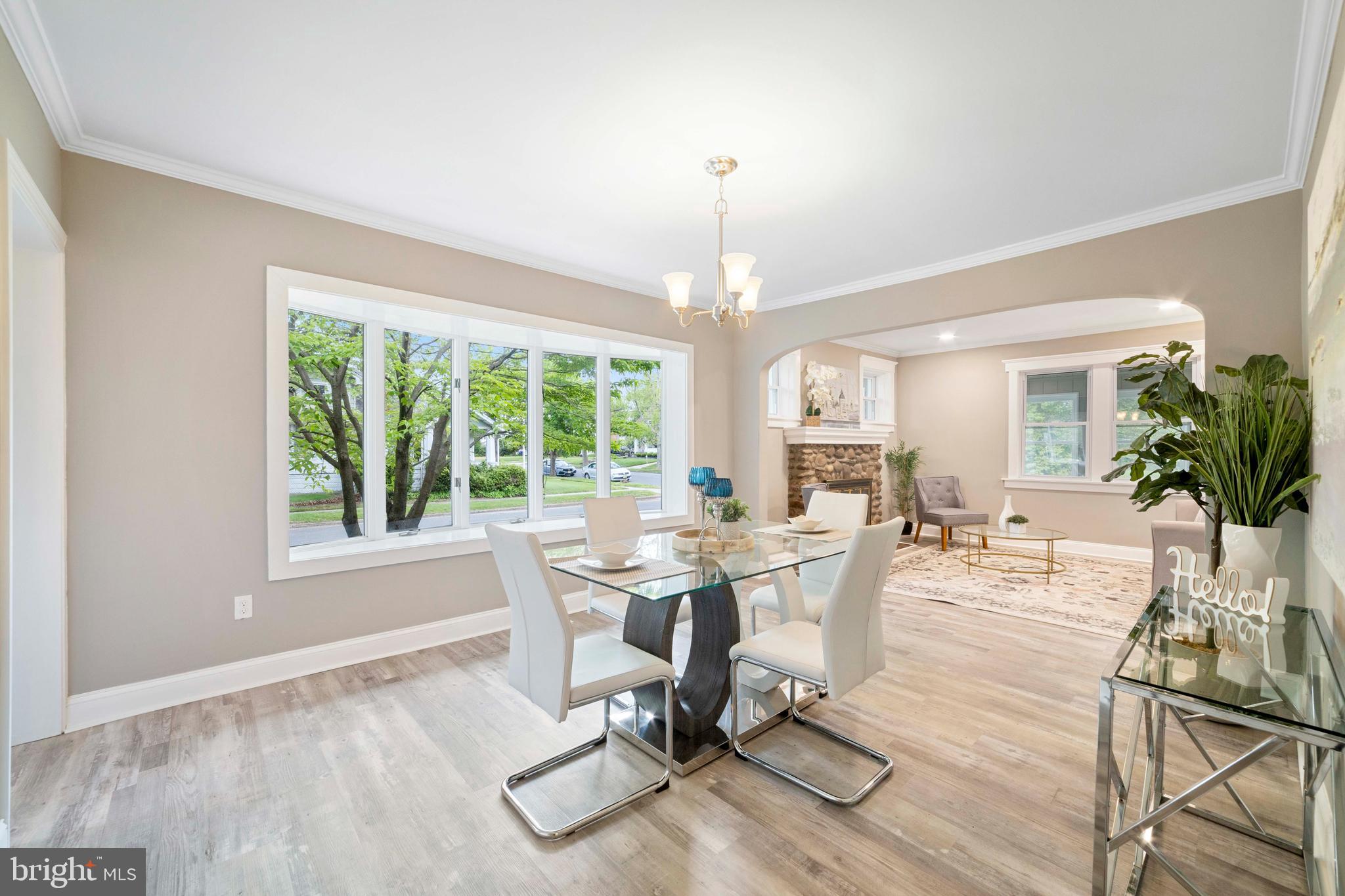 430 Manor Road Beverly, NJ 08010 - Photo 14 of 39 Dining Room