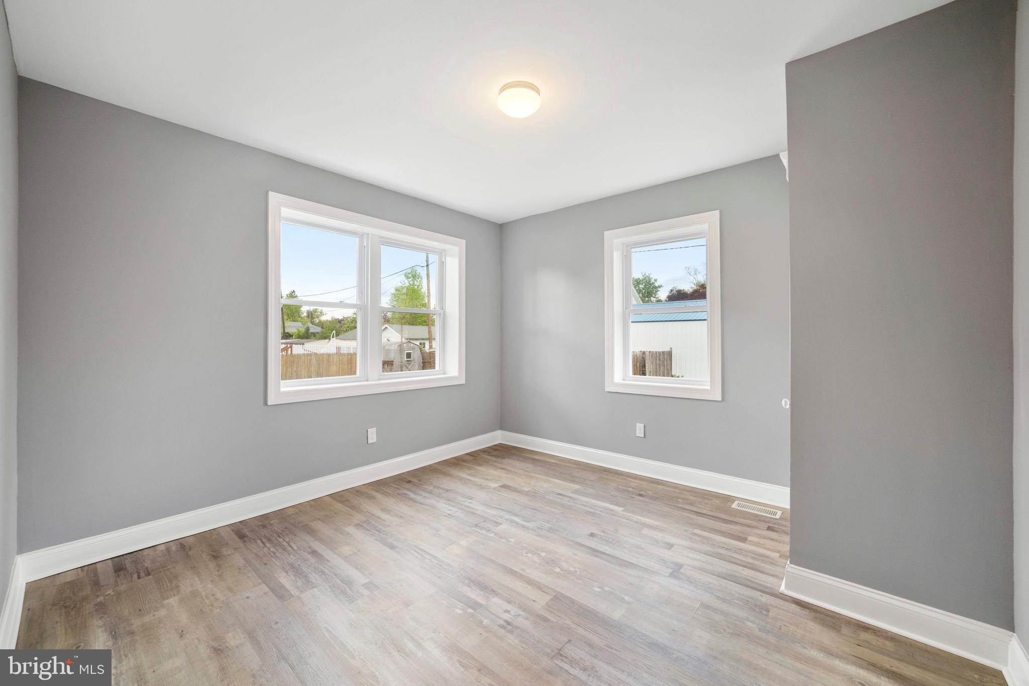 430 Manor Road Beverly, NJ 08010 - Photo 20 of 39 Bedroom