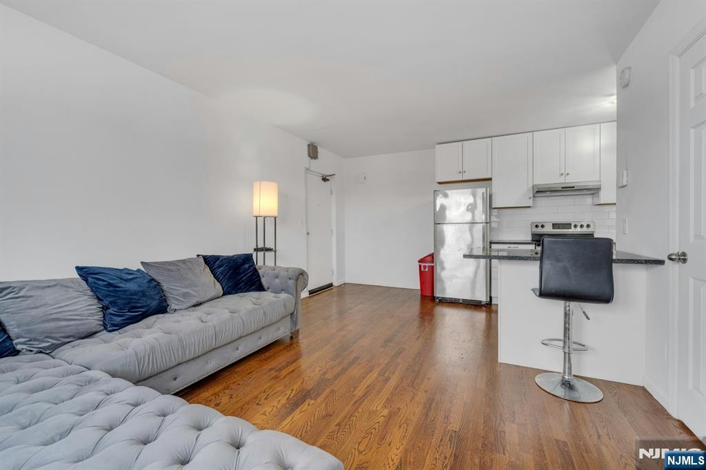 377 Park Street, Unit 8 Hackensack, NJ 07601 - Photo 5 of 12