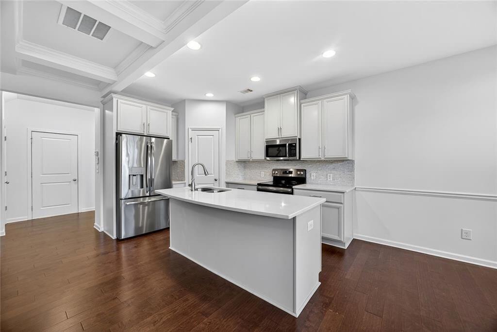 4406 Newfangle Road Stone Mountain, GA 30083 - Photo 10 of 33