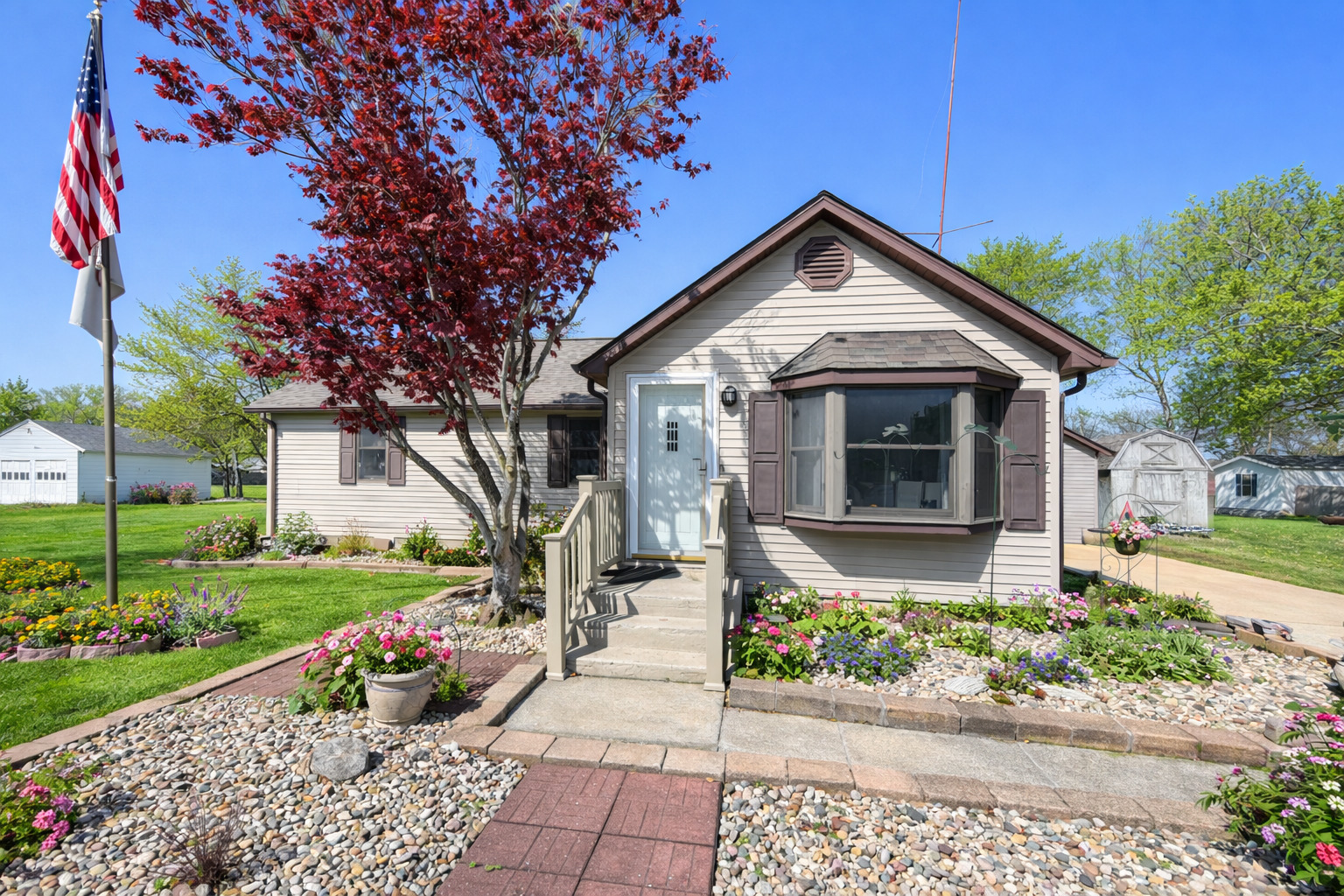 405 Wortby Street Odin, IL 62870 - Photo 1 of 18