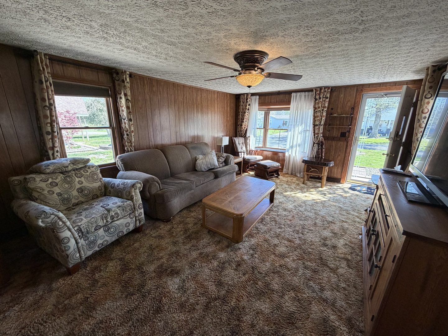 405 Wortby Street Odin, IL 62870 - Photo 6 of 18