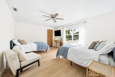 $895,000 | 435 Northeast 35th Street, Boca Raton, FL 33431