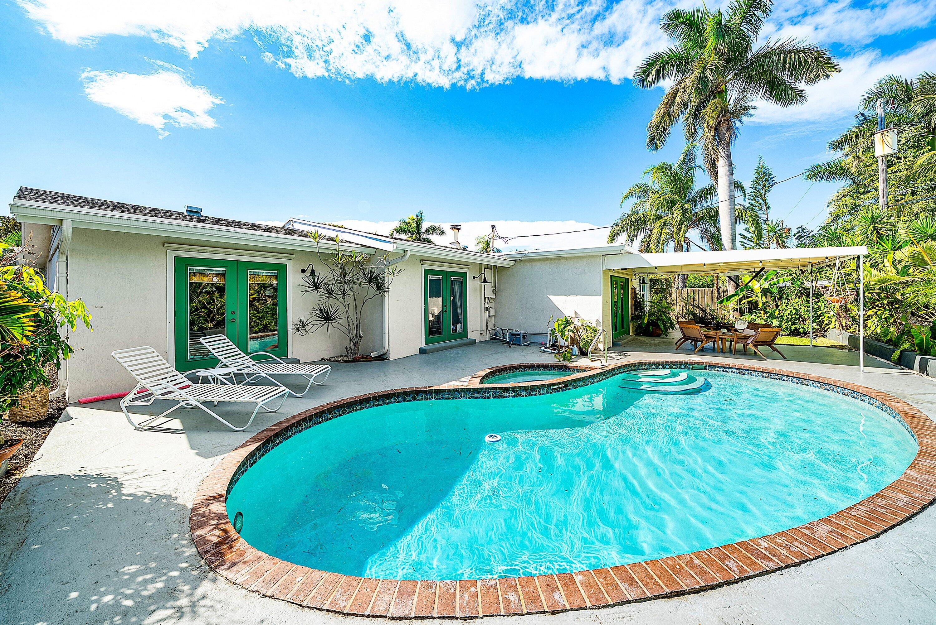 435 Northeast 35th Street Boca Raton, FL 33431 - Photo 37 of 60 Pool