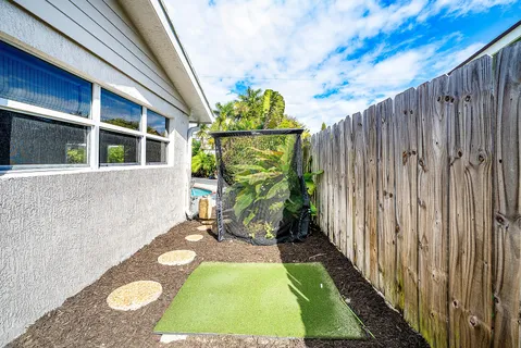 $895,000 | 435 Northeast 35th Street, Boca Raton, FL 33431