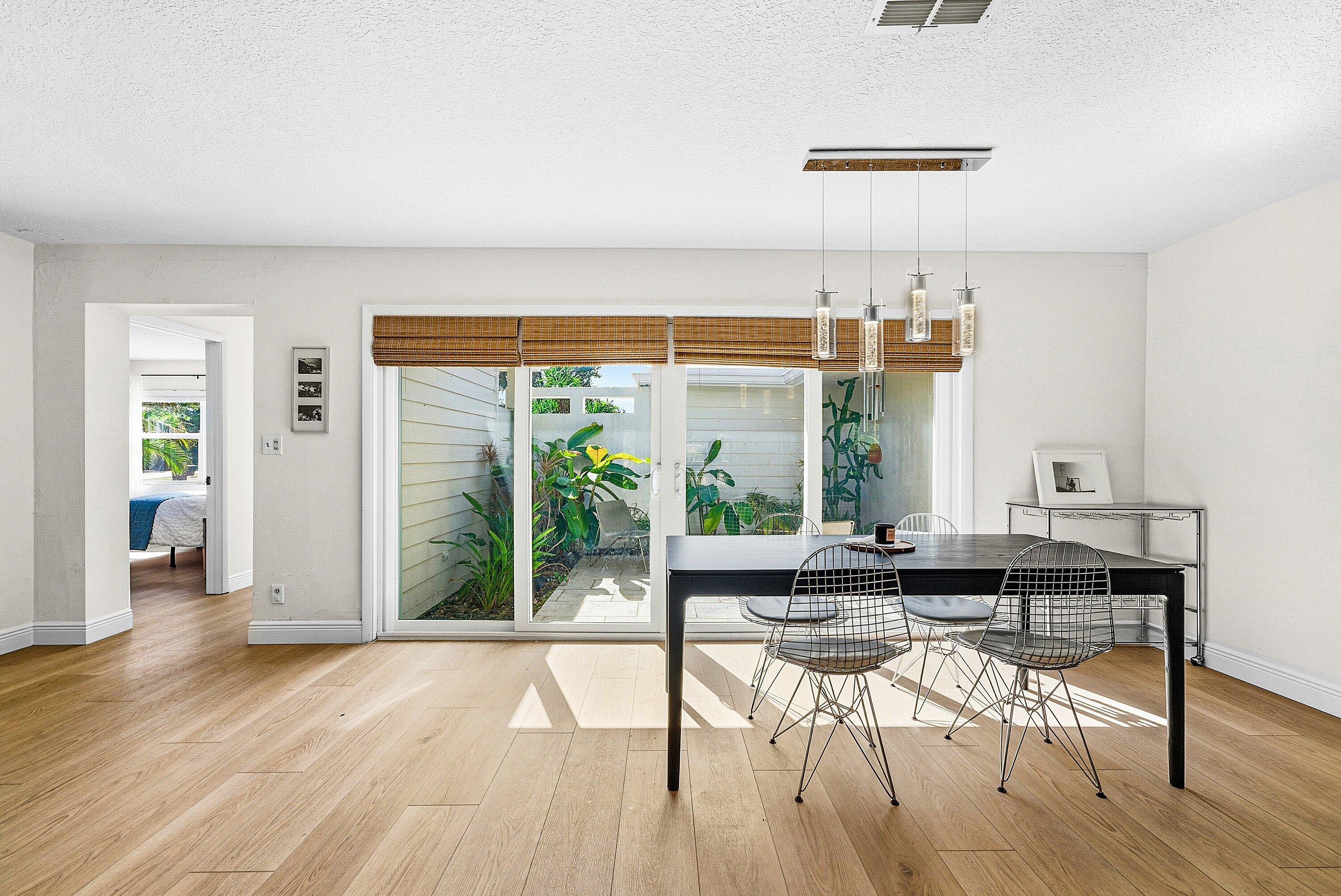 435 Northeast 35th Street Boca Raton, FL 33431 - Photo 7 of 60 Dining Room