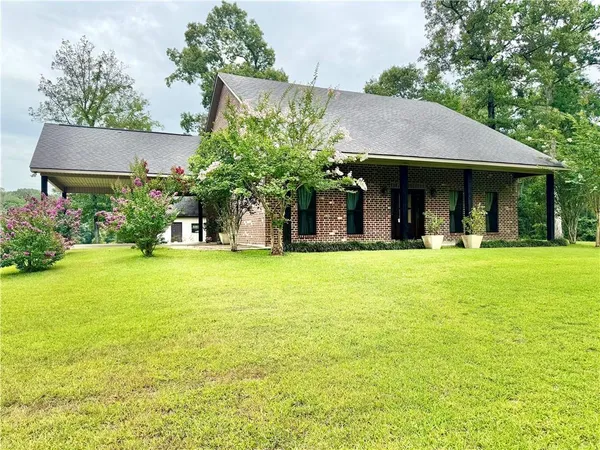 $398,000 | 195 Roland Preuett Road, Bentley, LA 71407