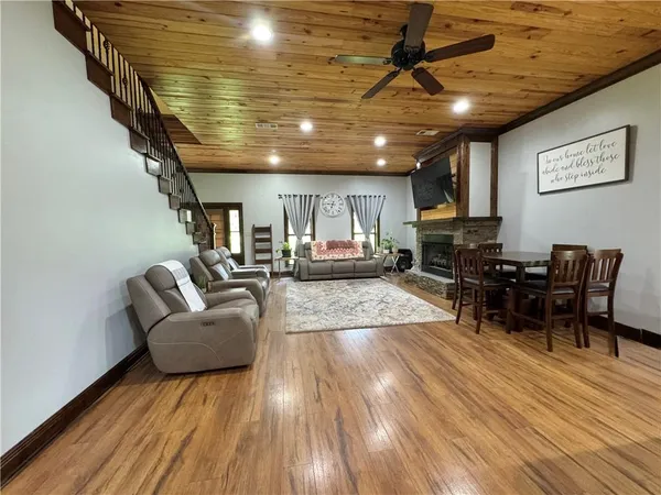 $398,000 | 195 Roland Preuett Road, Bentley, LA 71407