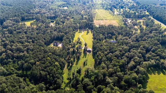 $410,000 | 195 Roland Preuett Road, Bentley, LA 71407