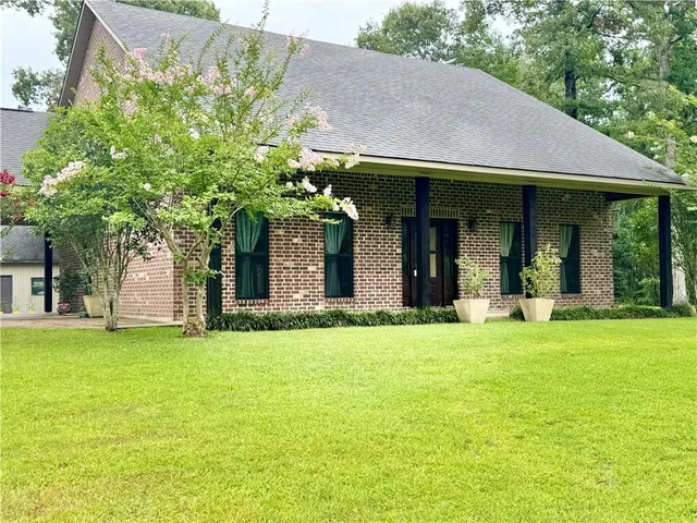 $410,000 | 195 Roland Preuett Road, Bentley, LA 71407