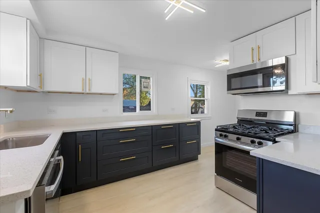 $1,600 | 1335 Marengo Avenue, Unit 2, Forest Park, IL 60130