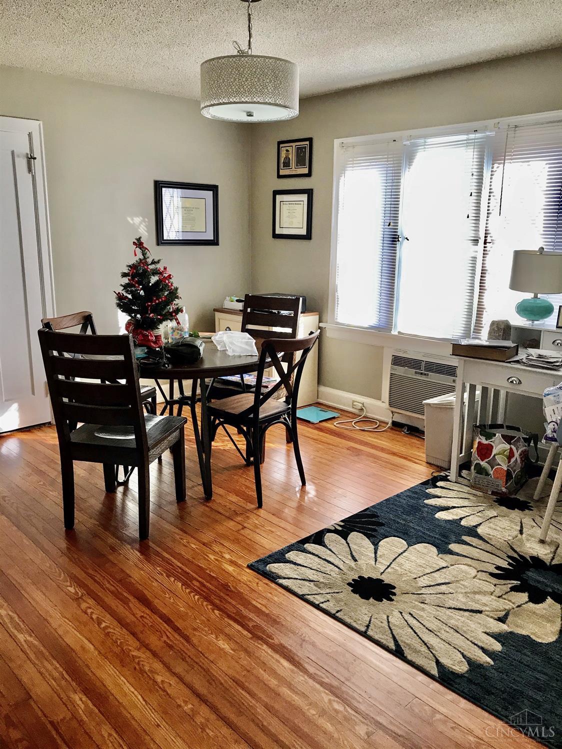 2809 Madison Road, Unit 2 Cincinnati, OH 45209 - Photo 5 of 10