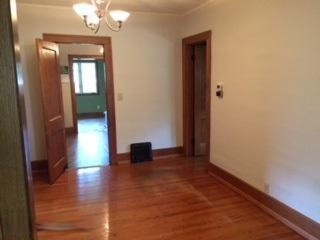 1714 Dover Road Kalamazoo, MI 49008 - Photo 11 of 36 DOVER-IMG_4078