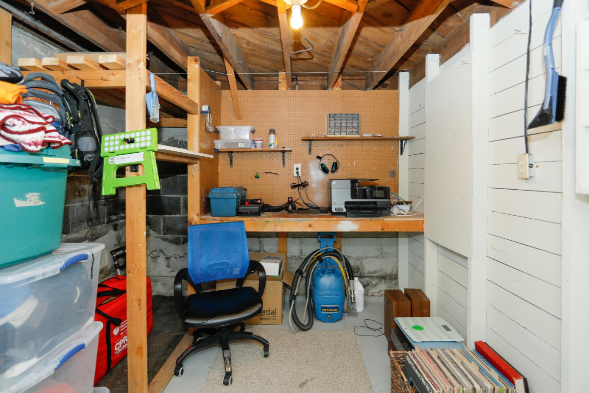 1714 Dover Road Kalamazoo, MI 49008 - Photo 29 of 36 1714 Dover Rd-124