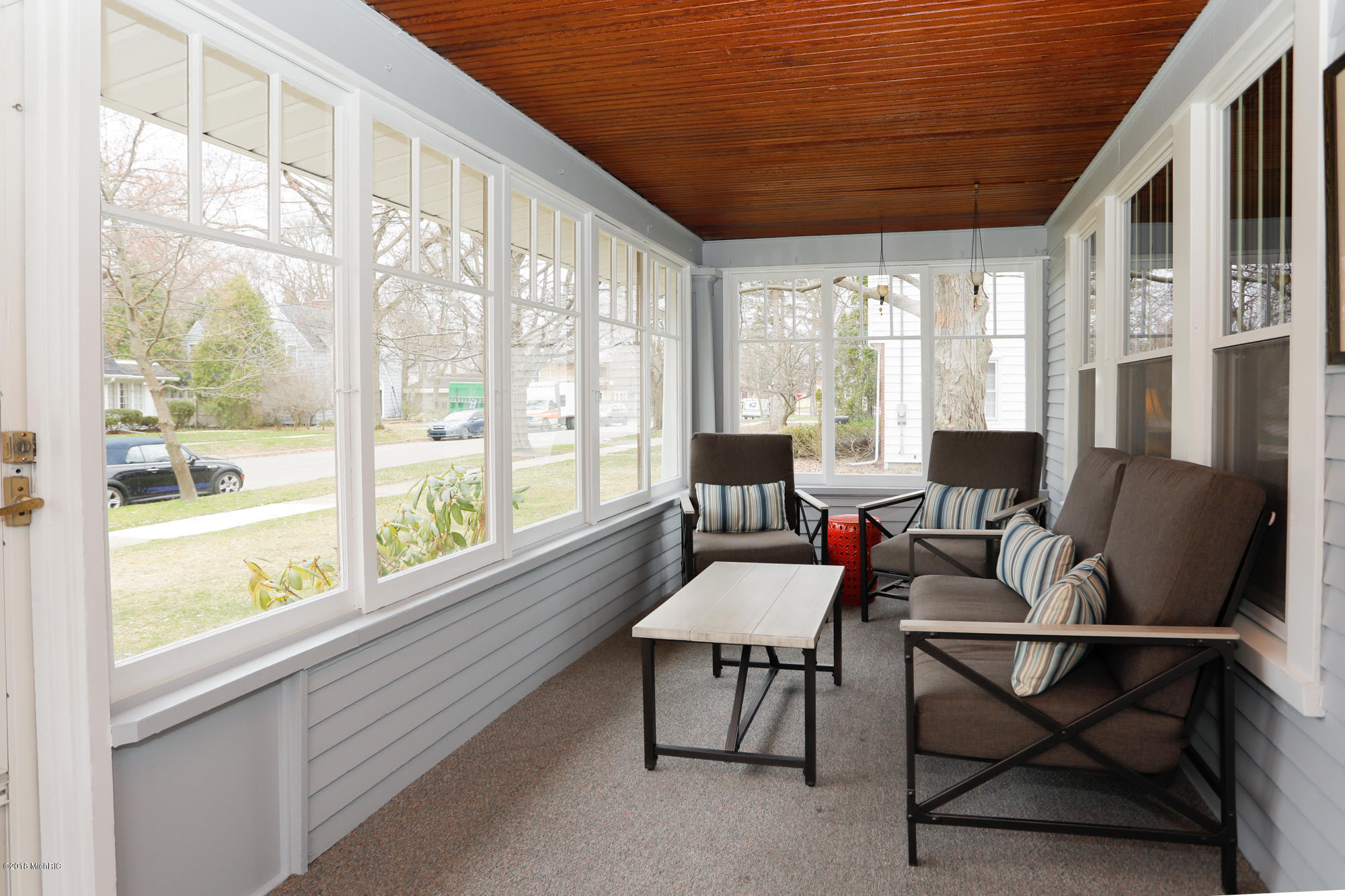 1714 Dover Road Kalamazoo, MI 49008 - Photo 6 of 36 1714 Dover Rd-103