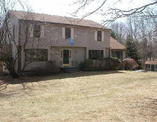 41 Old South Salem Road Ridgefield, CT 06877 - Photo 1 of 1 a front view of a house with a yard