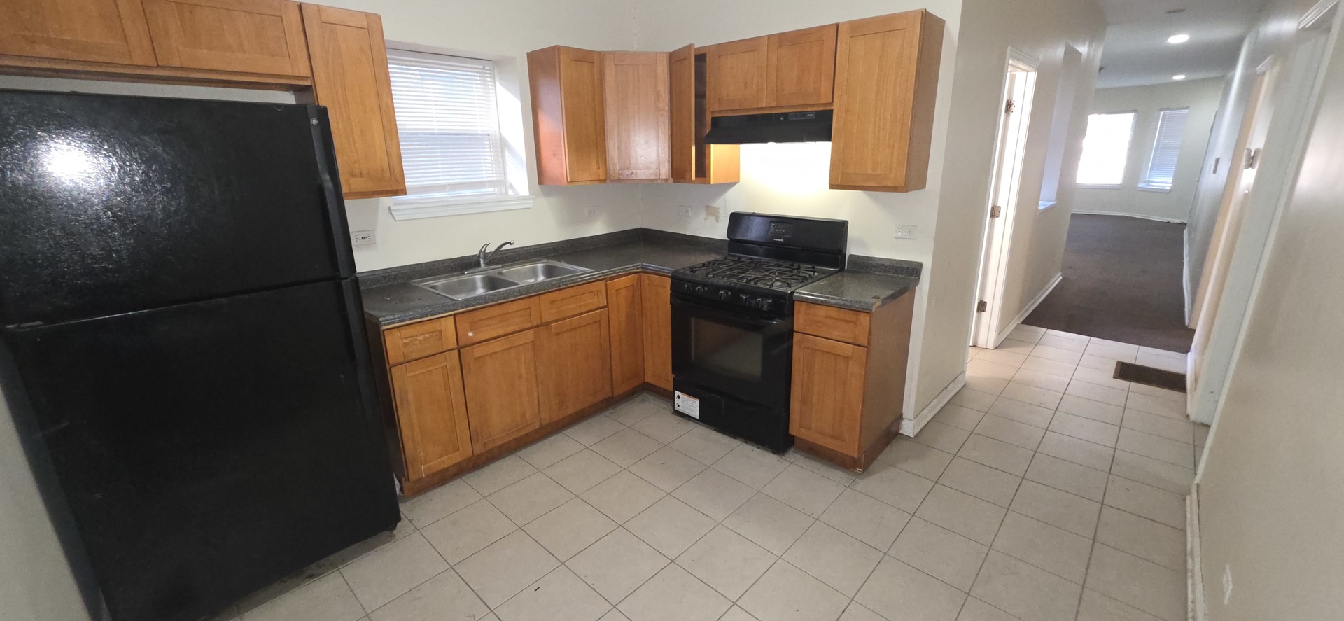7133 South Normal Boulevard Chicago, IL 60621 - Photo 12 of 28 Gallery Image 12