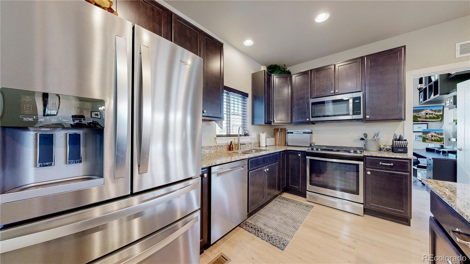 12604 Madison Way Thornton, CO 80241 - Photo 13 of 44