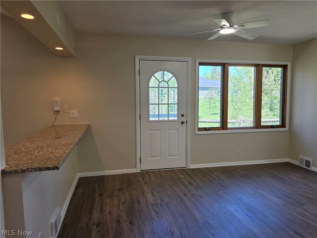 7156 Walton Road Walton Hills, OH 44146 - Photo 7 of 48