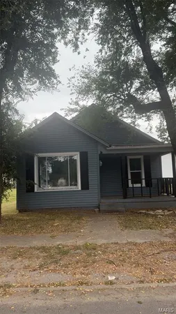 $72,500 | 733 Matthews Avenue, Sikeston, MO 63801