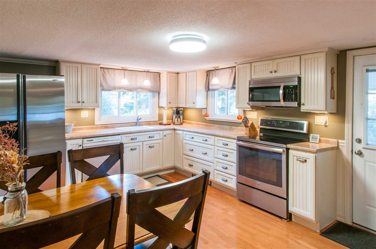 2 Thomas Road Merrimack, NH 03054 - Photo 4 of 18